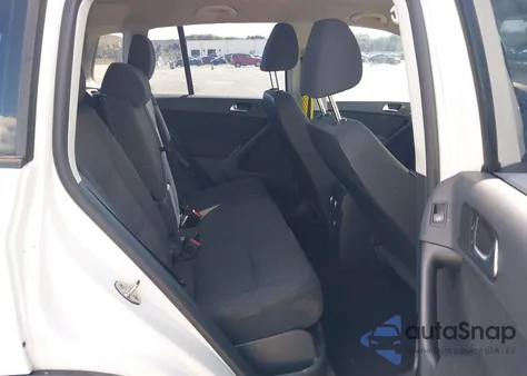 2013 Volkswagen Tiguan S z USA, uszkodzony, nr VIN WVGAV3AX3DW611724